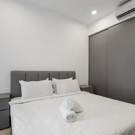 Eaton Residences By Sutera At Klcc Kuala Lumpur Exterior photo