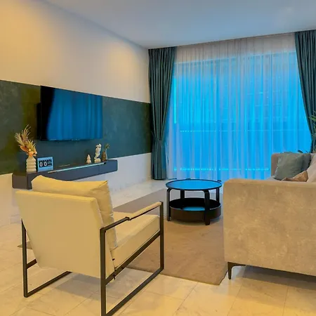 Eaton Residences By Sutera At Klcc Kuala Lumpur Exterior photo